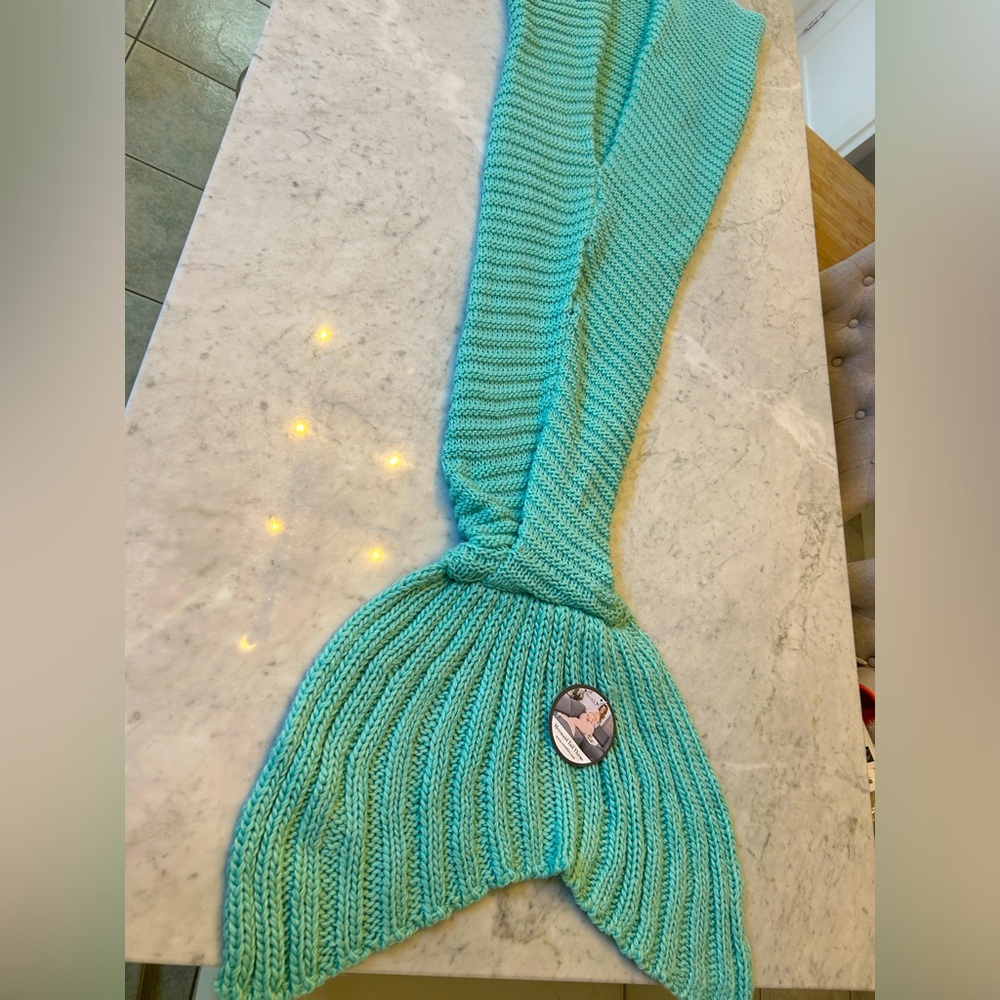 Mermaid Tail Knit Blanket Wrap
